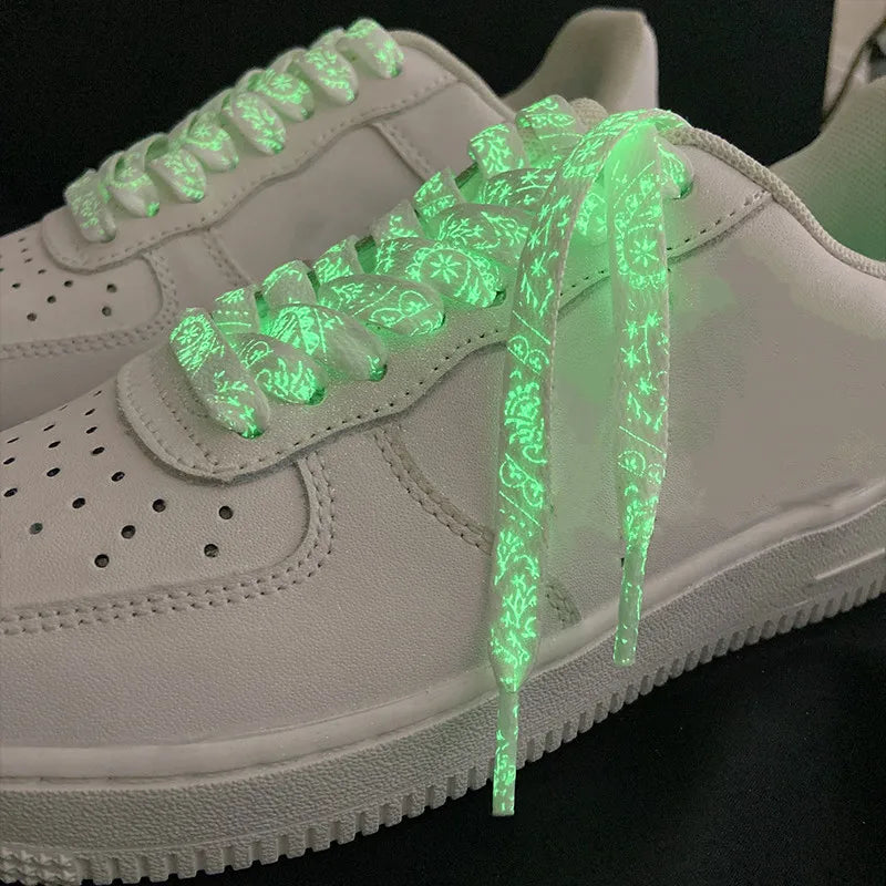 Neon Musterzauber - Leuchtende Schnürsenkel