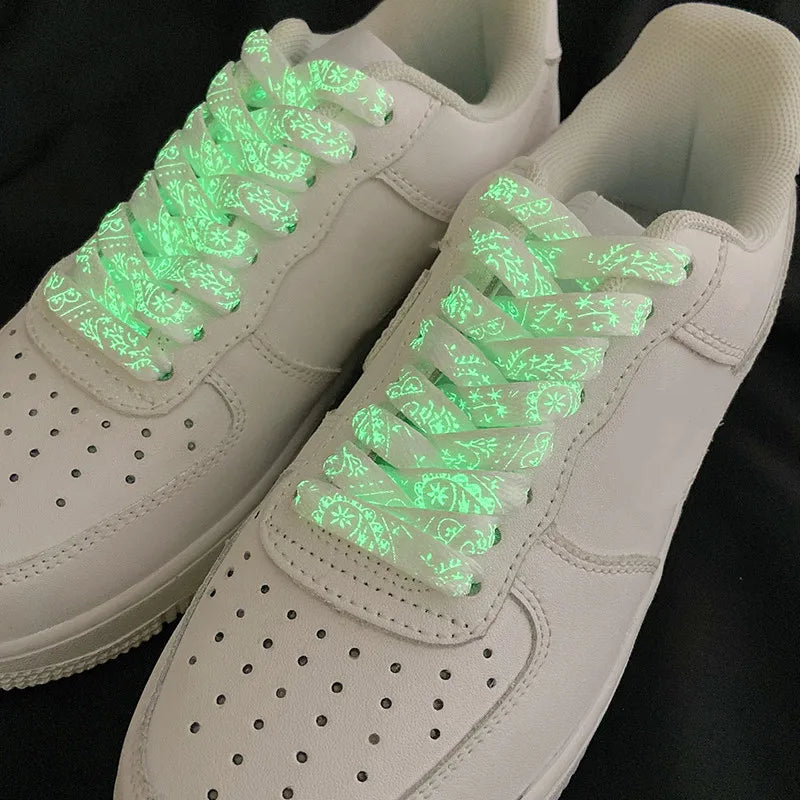 Neon Musterzauber - Leuchtende Schnürsenkel