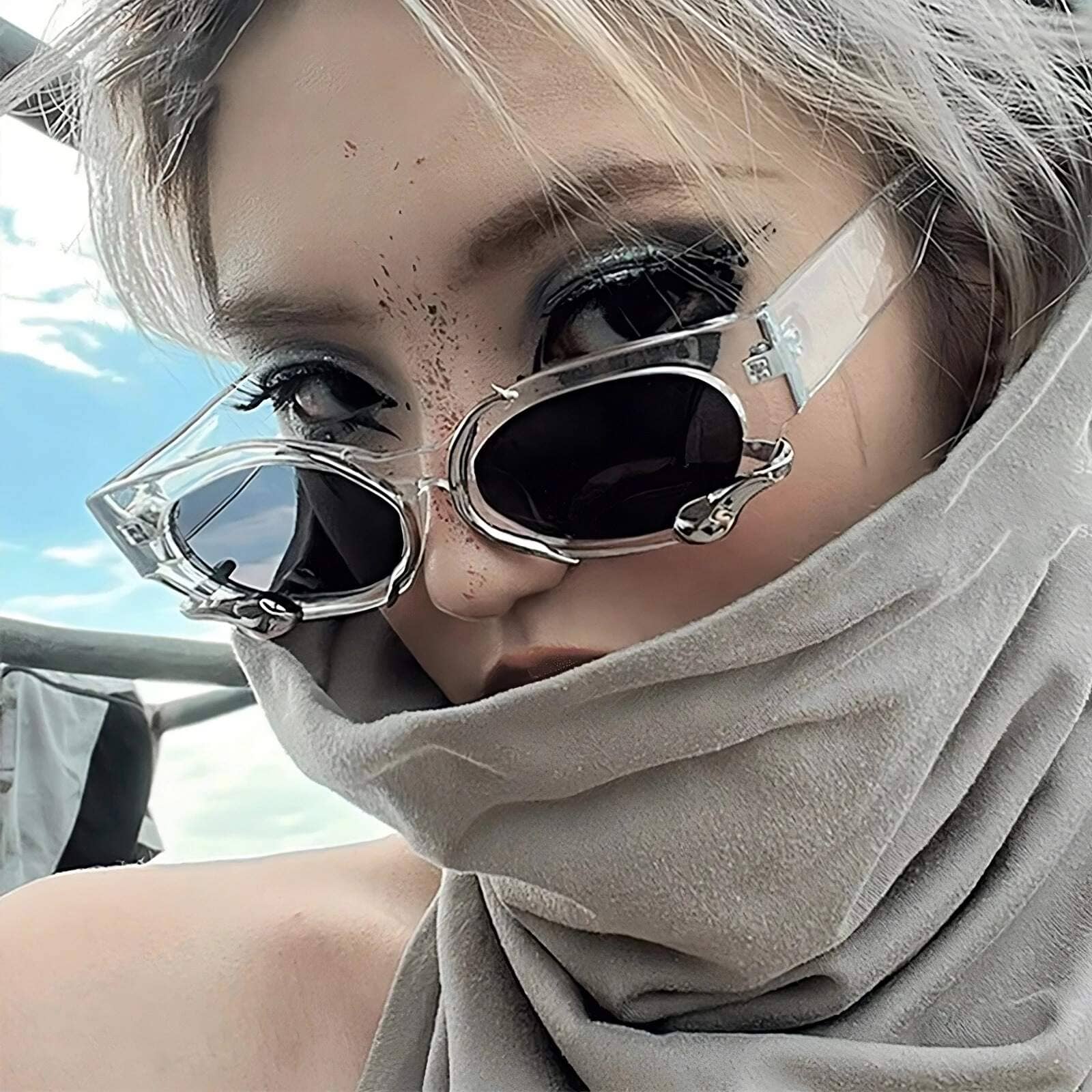 Rave Python Brille