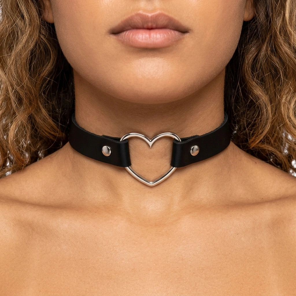 Heartbeat Choker - close-up van het product | Techno Essentials