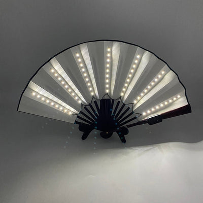 Lichtgevende led-waaier in wit, vooraanzicht