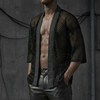 Mesh Vibe Kimono, Hände in Taschen, lässiger Festival-Style