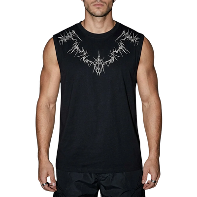 Nightfall tanktop zwart, van voren, techno-geïnspireerd design, staand model