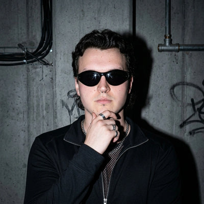 Darkwave Sleek Sonnenbrille für Raves - Rückansicht | Techno Essentials
