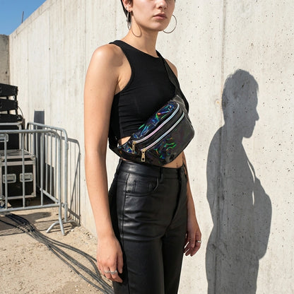 Holographic Techno Bauchtasche - Dreiviertel-Ansicht | Techno Essentials