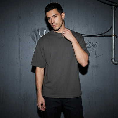 Antracietkleurig Venom oversized T-shirt, effen vooraanzicht bij model #farbe_schwarz