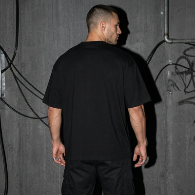 Zwart Techno Vibe oversized T-shirt, effen achteraanzicht bij model
