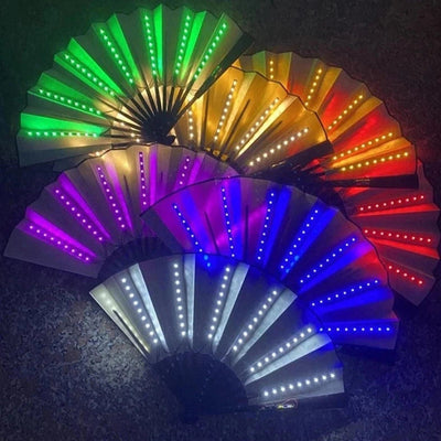 Meerdere lichtgevende led-waaiers in alle kleuren, overzicht